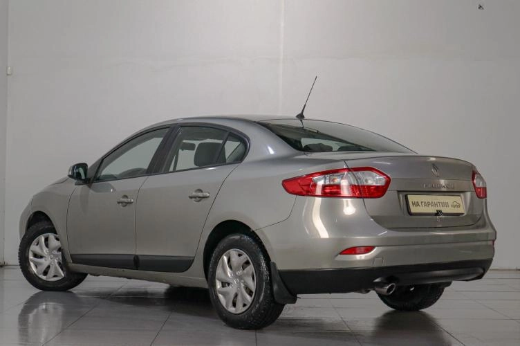 Renault Fluence 6 из 6