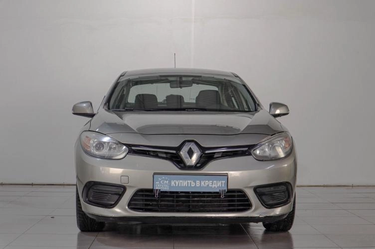 Renault Fluence 2 из 5