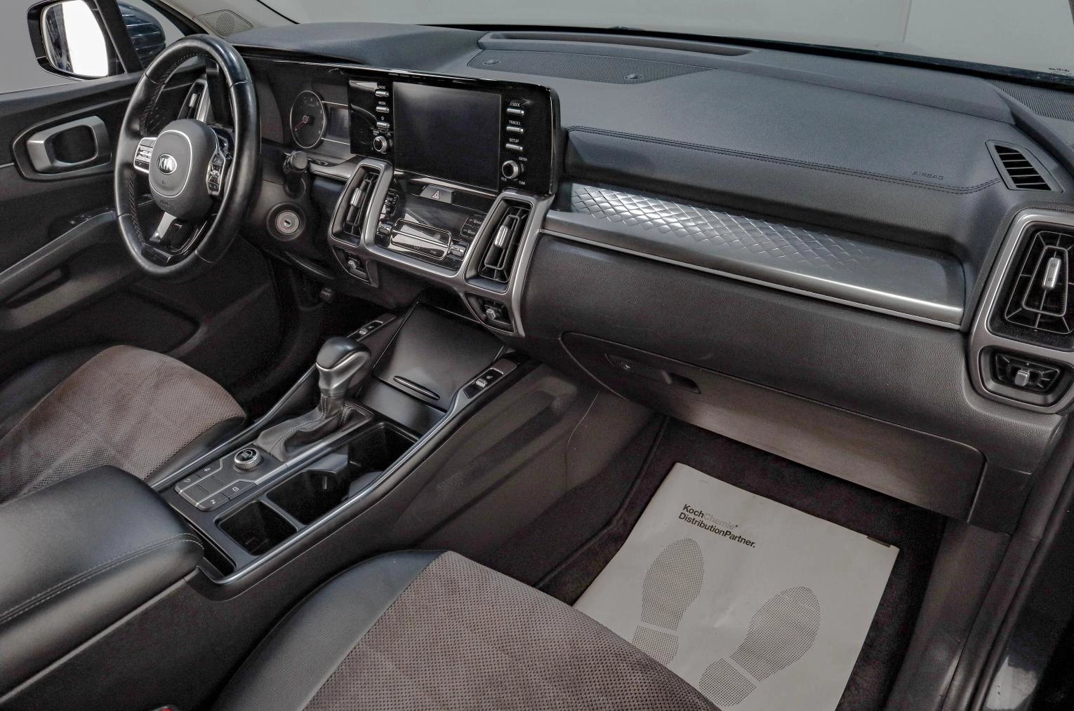 KIA Sorento 10 из 23