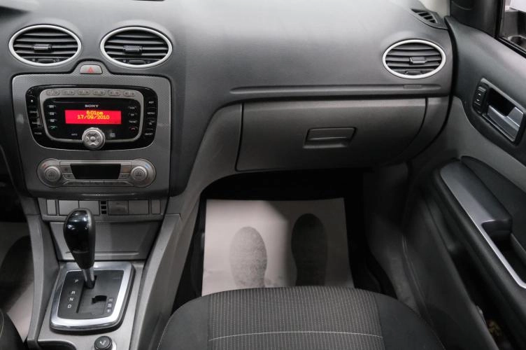 Ford Focus 18 из 23