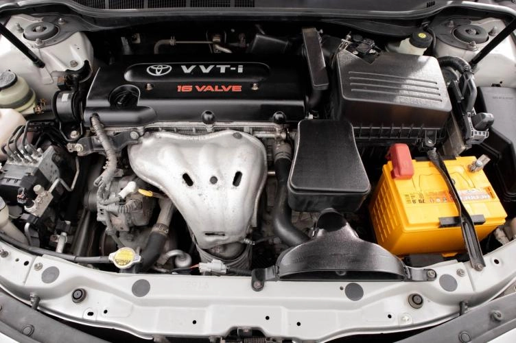 Toyota Camry 7 из 28