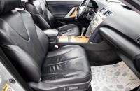 Toyota Camry 24 из 28