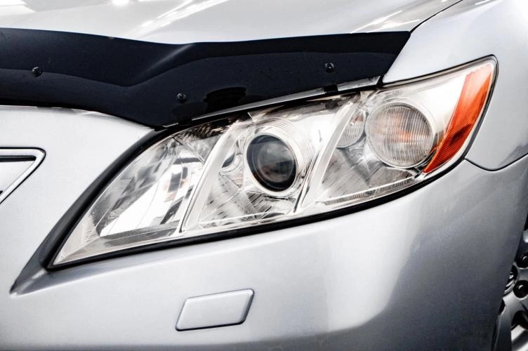 Toyota Camry 8 из 28