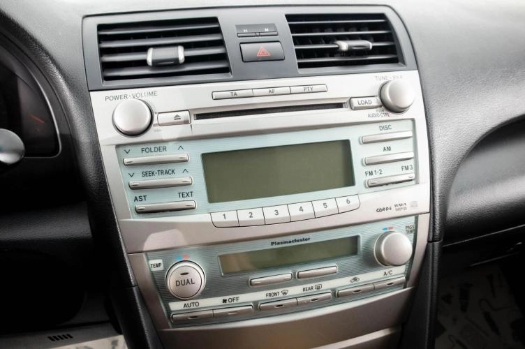 Toyota Camry 20 из 28