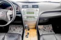 Toyota Camry 19 из 28