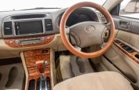 Toyota Camry 15 из 24