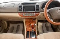 Toyota Camry 16 из 24