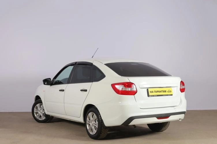 ВАЗ (LADA) Granta 4 из 6