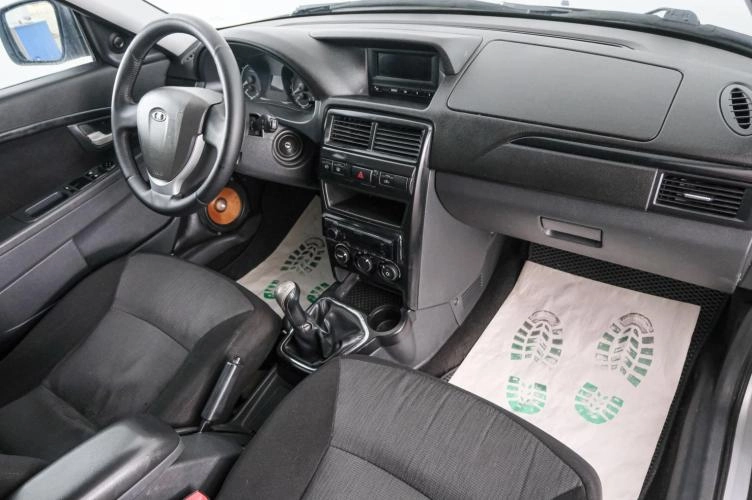 ВАЗ (LADA) Priora 12 из 22