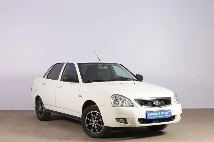 ВАЗ (LADA) Priora 1 из 6