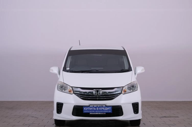 Honda Freed 2 из 5