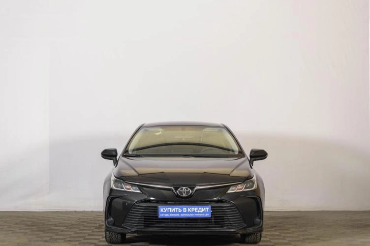 Toyota Corolla 2 из 6