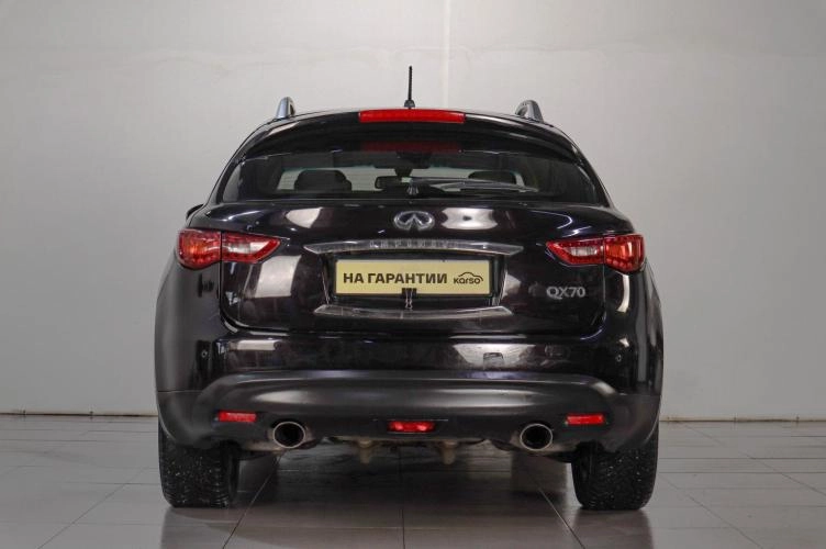Infiniti QX70 5 из 5