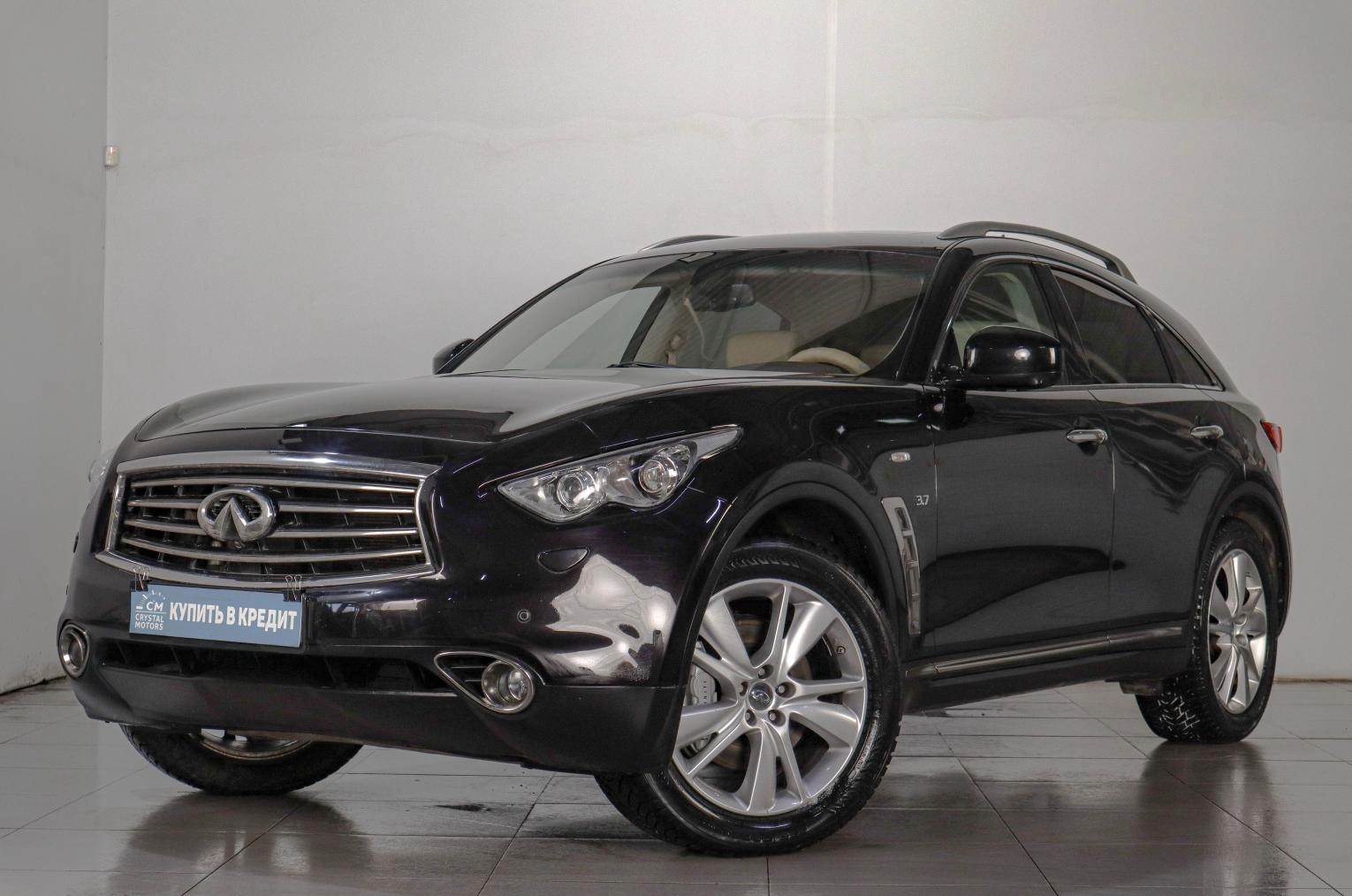 Infiniti QX70 3 из 27