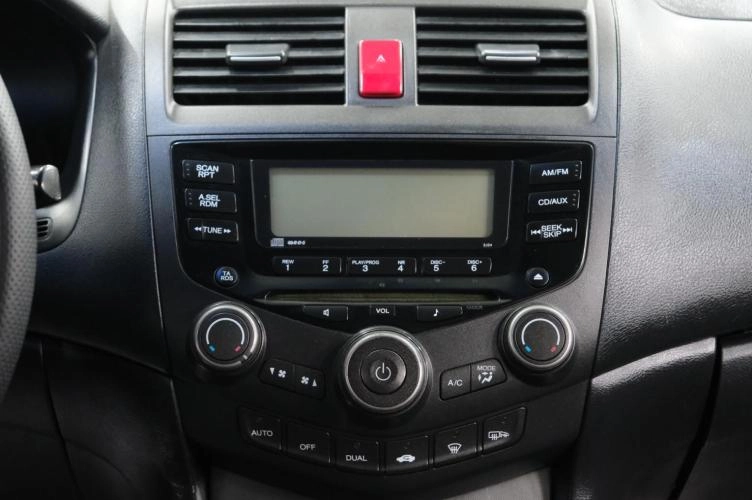 Honda Accord 17 из 24