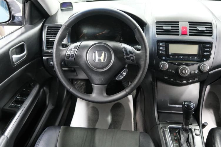 Honda Accord 11 из 24