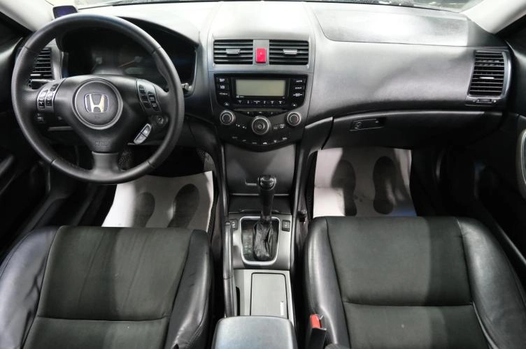 Honda Accord 15 из 24