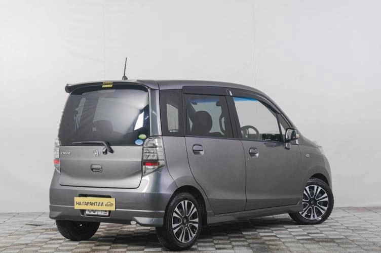 Honda Life 6 из 6