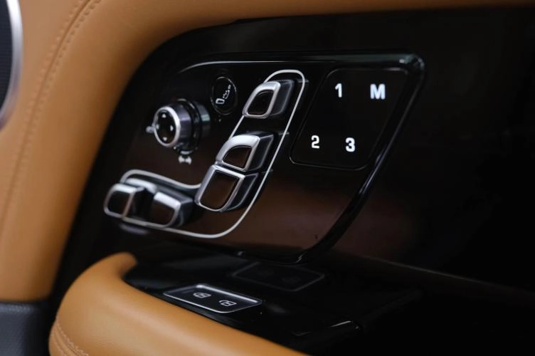 Land Rover Range Rover 25 из 31