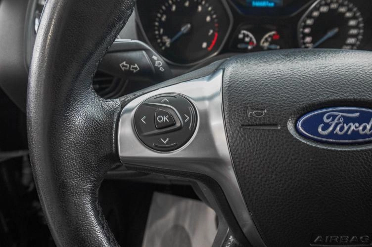 Ford Kuga 15 из 27