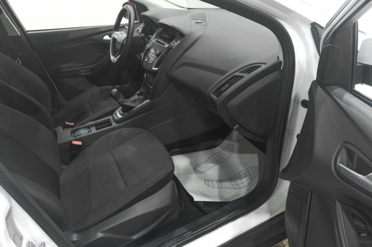 Ford Focus 13 из 29