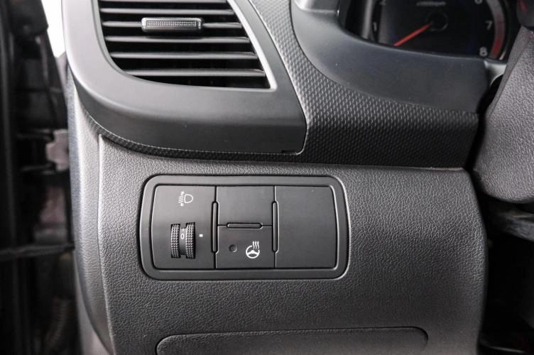 Hyundai Solaris 18 из 22