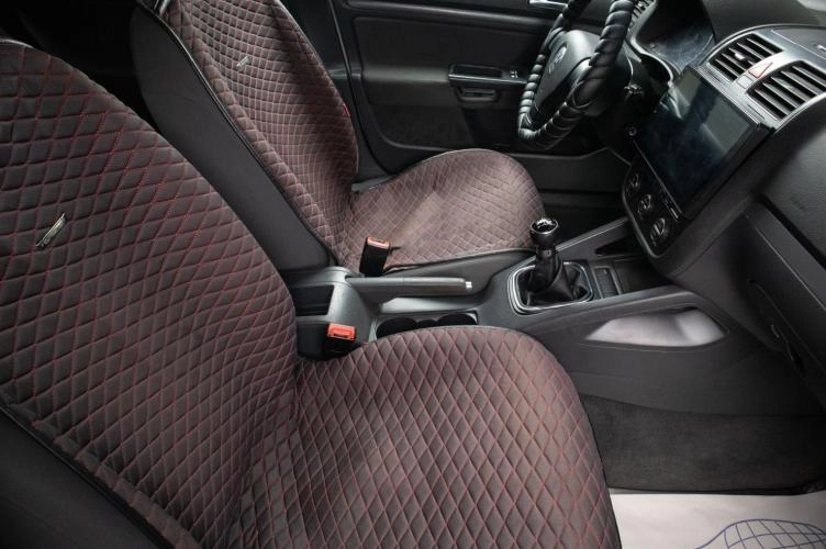 Volkswagen Jetta 14 из 15