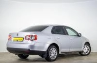 Volkswagen Jetta 4 из 15