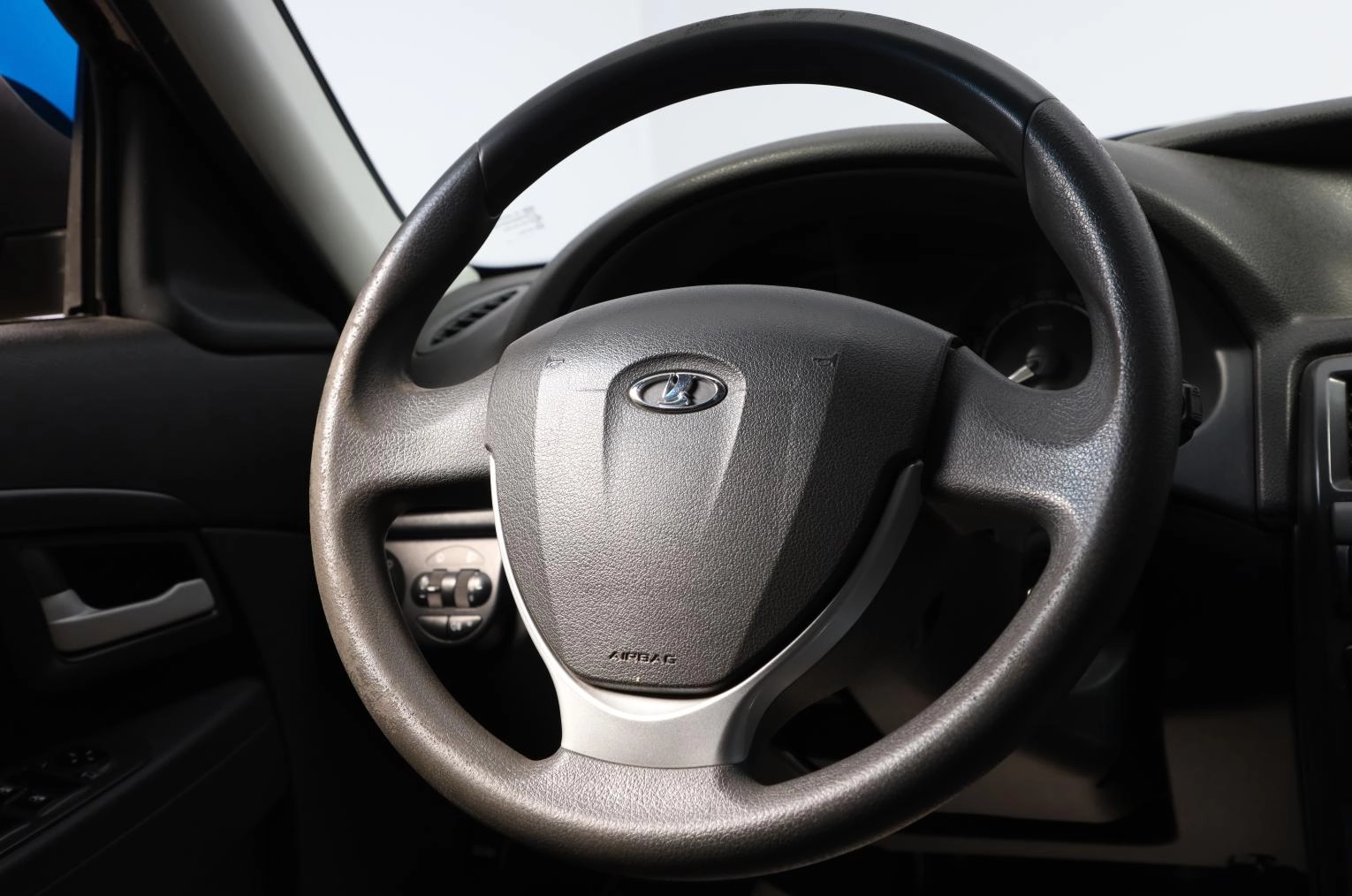 ВАЗ (LADA) Priora 12 из 16