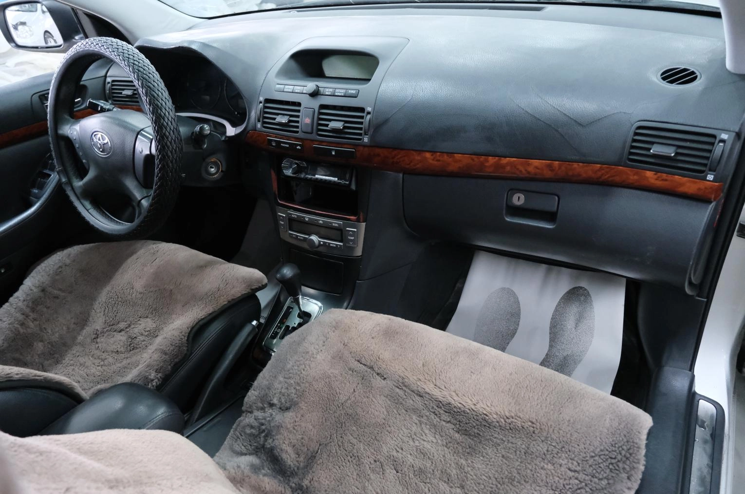 Toyota Avensis 20 из 24