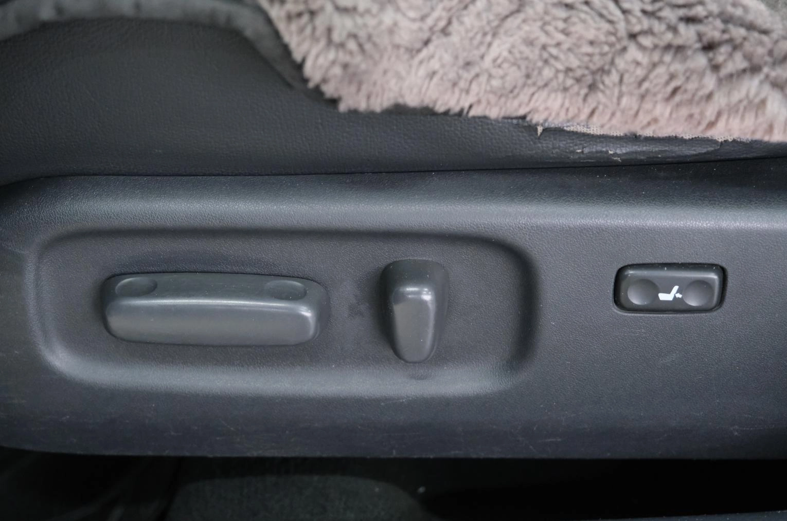 Toyota Avensis 11 из 24