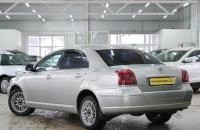 Toyota Avensis 4 из 24