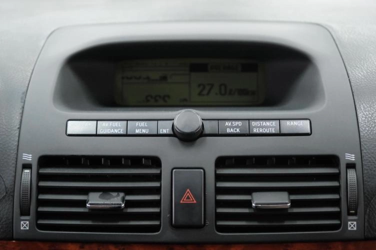 Toyota Avensis 15 из 24