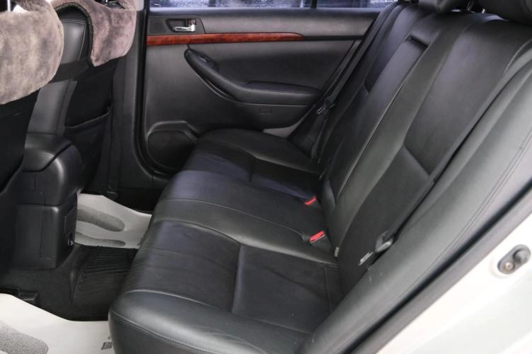 Toyota Avensis 22 из 24