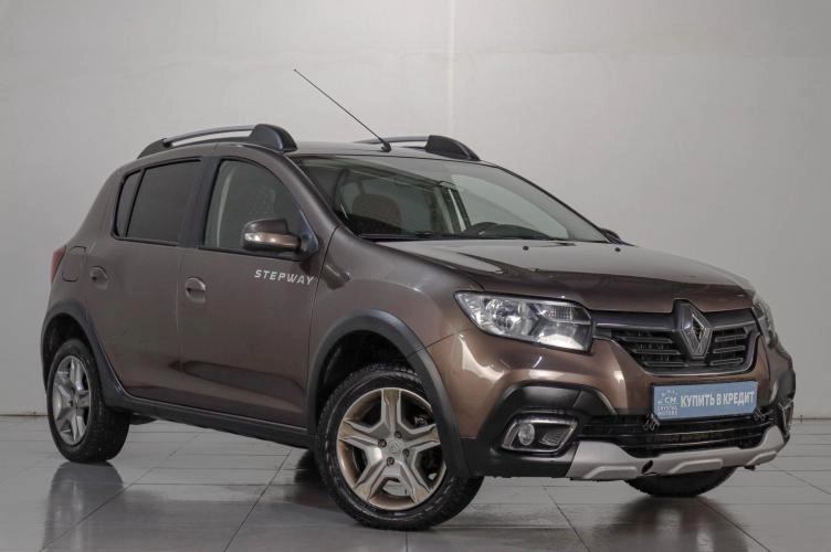 Renault Sandero Stepway 1 из 6