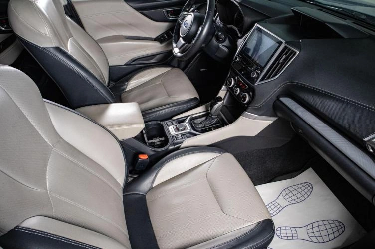 Subaru Forester 10 из 23