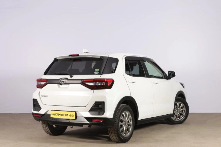 Toyota Raize 6 из 6