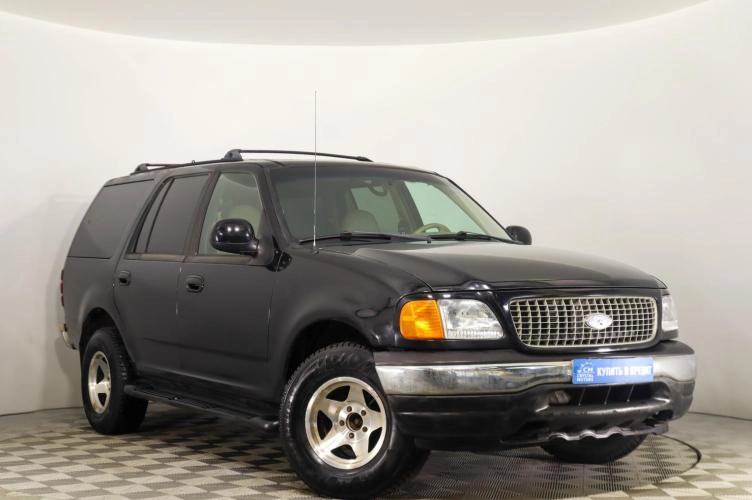 Ford Expedition 1 из 6