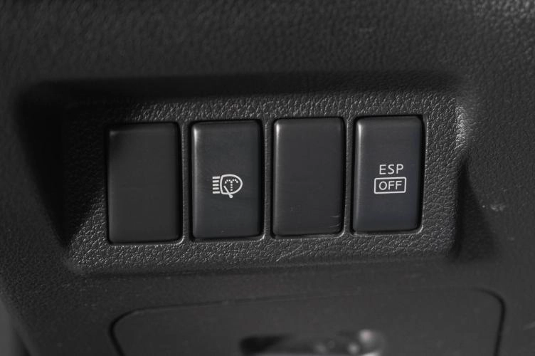 Nissan X-Trail 23 из 27