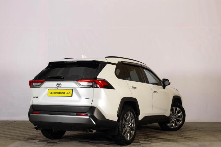 Toyota RAV4 5 из 5