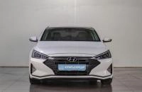 Hyundai Avante 2 из 22