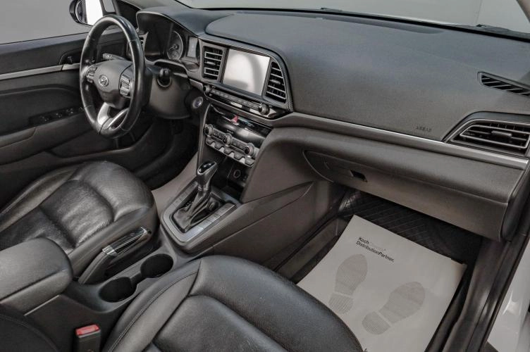 Hyundai Avante 10 из 22