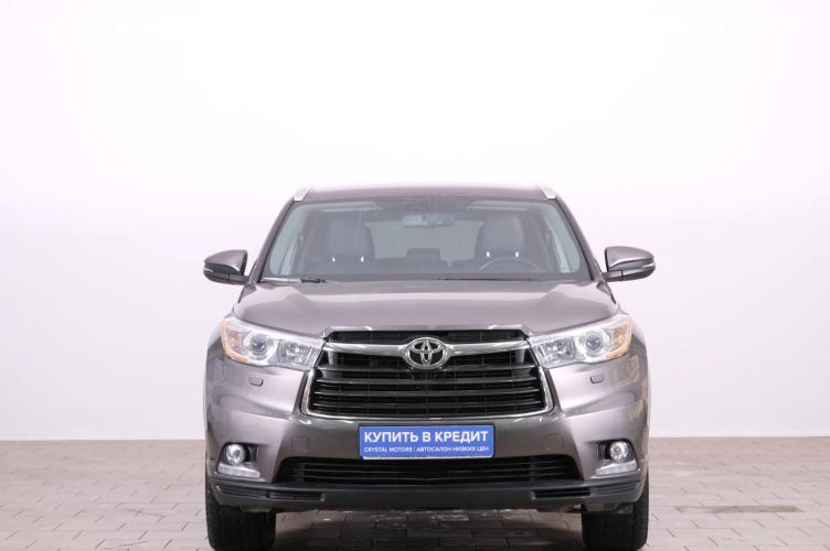 Toyota Highlander 2 из 5
