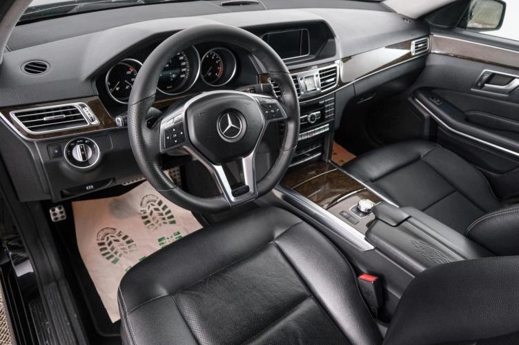 Mercedes-Benz E-класс 8 из 23