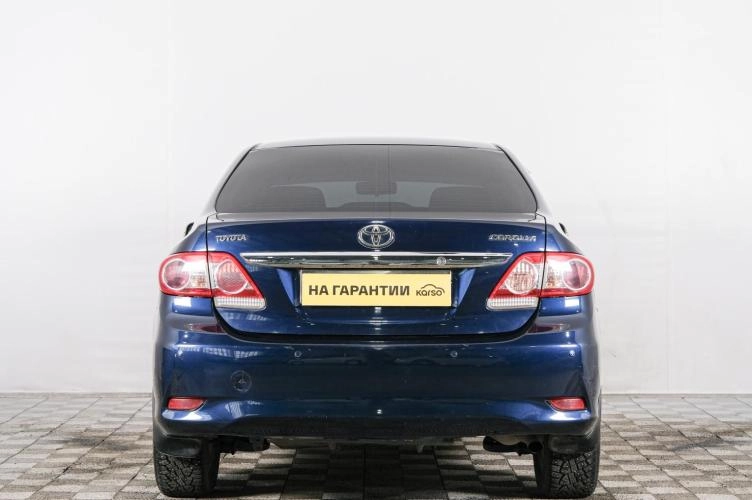 Toyota Corolla 5 из 6