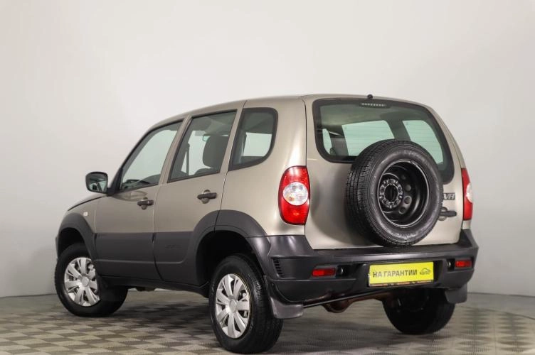 Chevrolet Niva 6 из 6