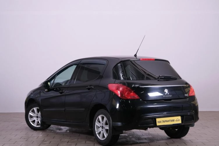 Peugeot 308 4 из 5