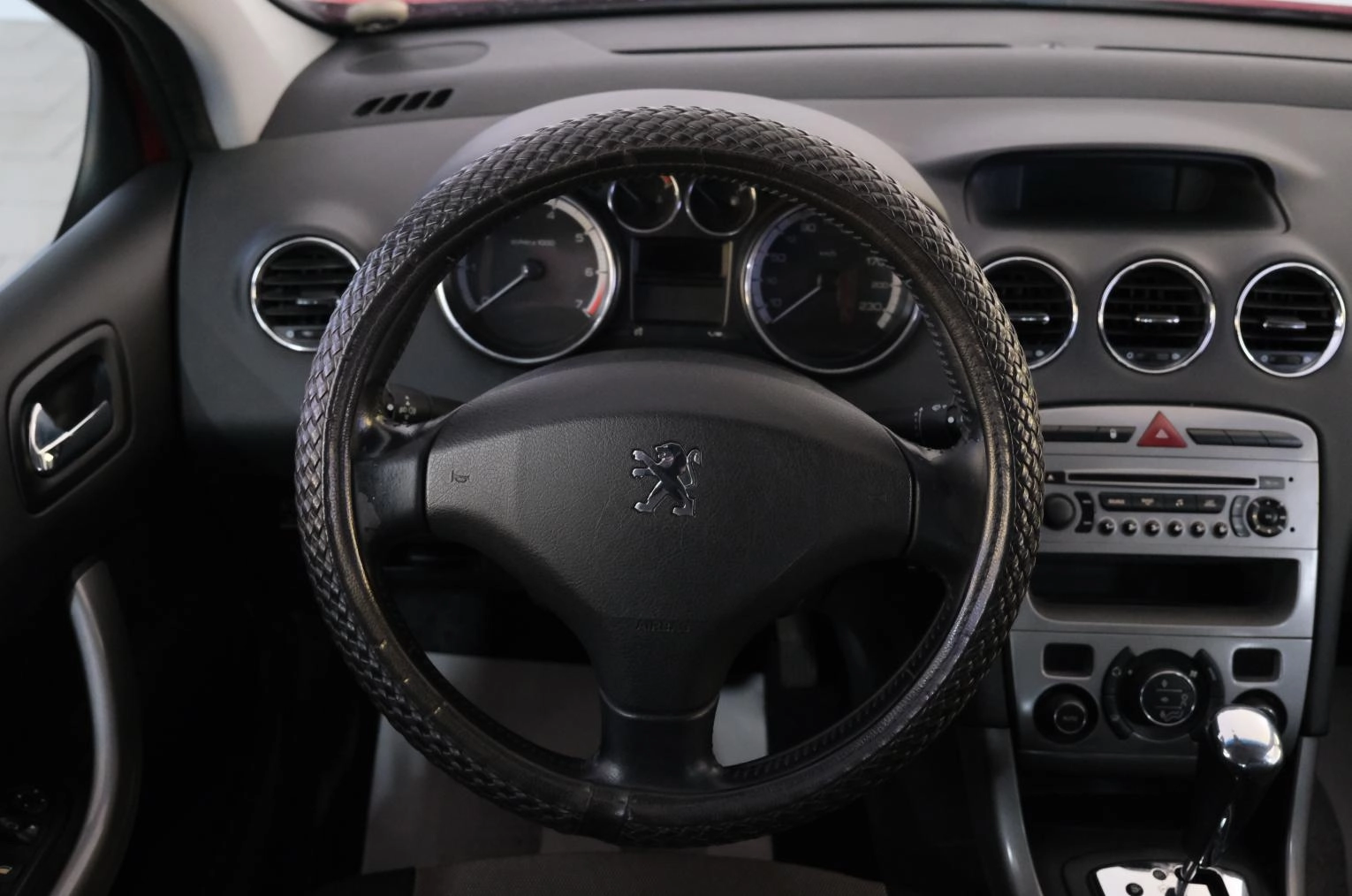 Peugeot 308 10 из 20