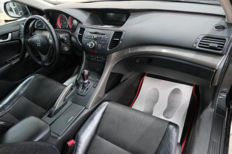 Honda Accord 23 из 27