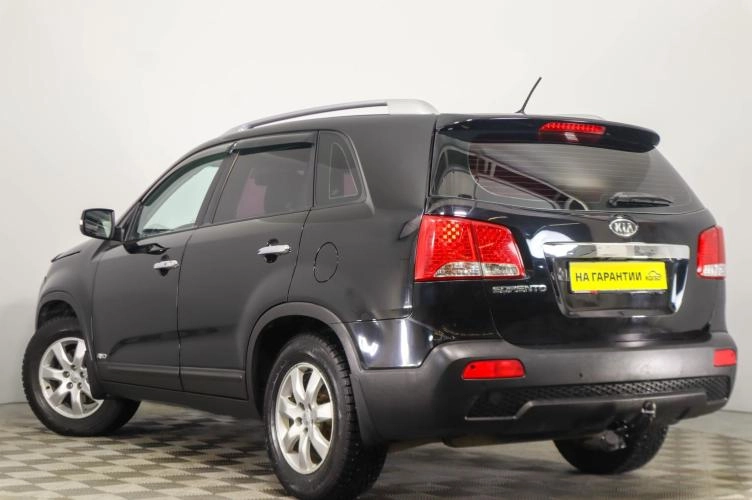 KIA Sorento 6 из 6